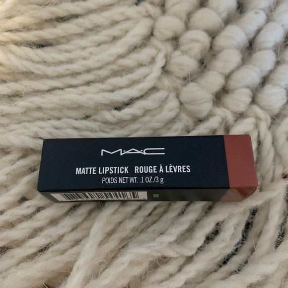 MAC Lipstick Matte - Down to An Art - Picture 1 of 6